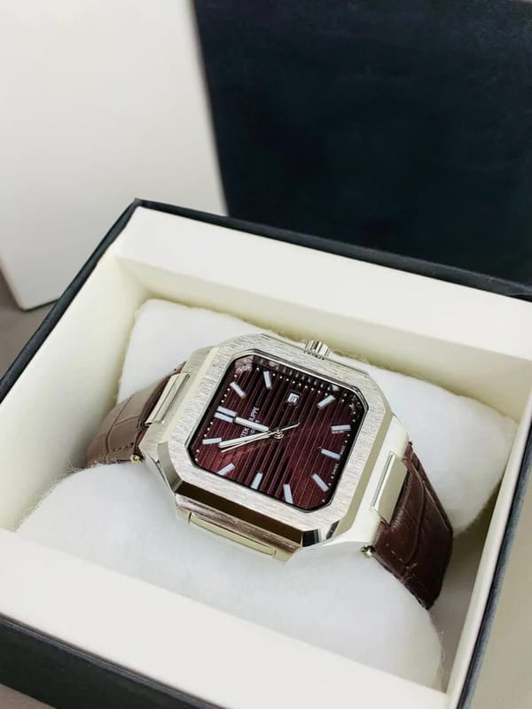 P.P Leather Strap Watch | Brown