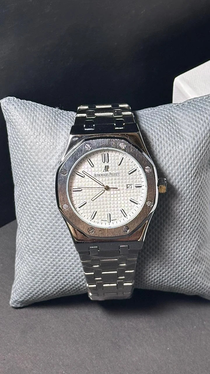 A.P Royal Oak | White