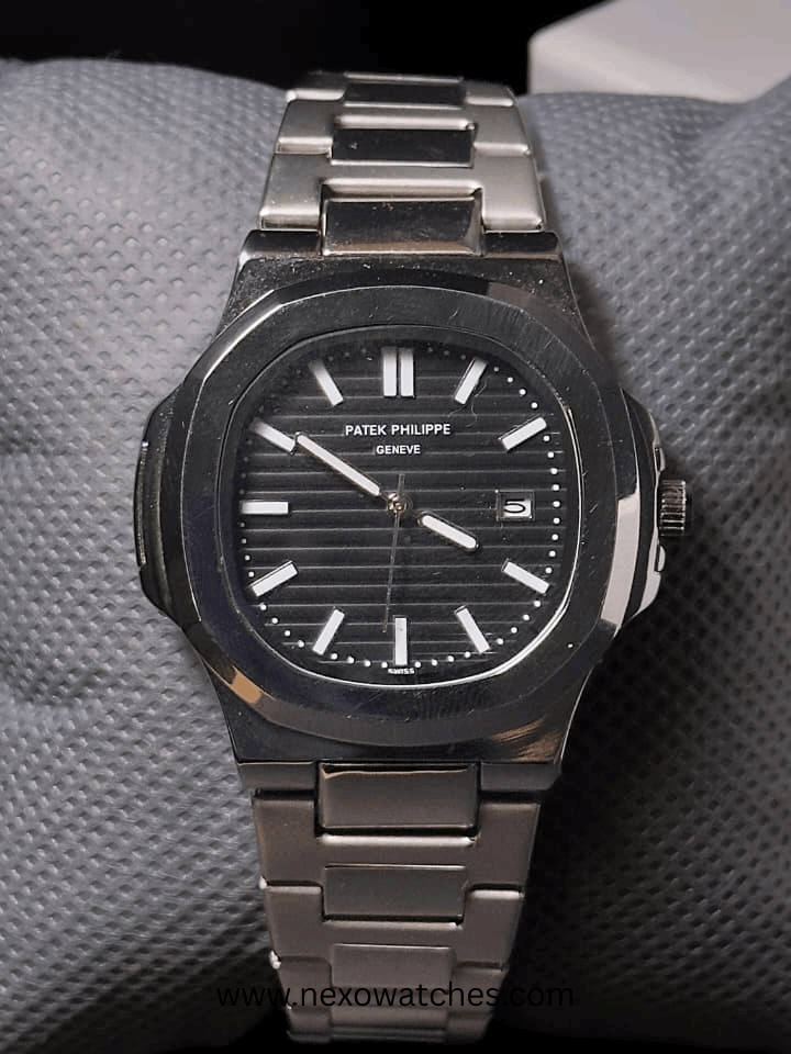 P.P Nautilus Men's Watch | Black